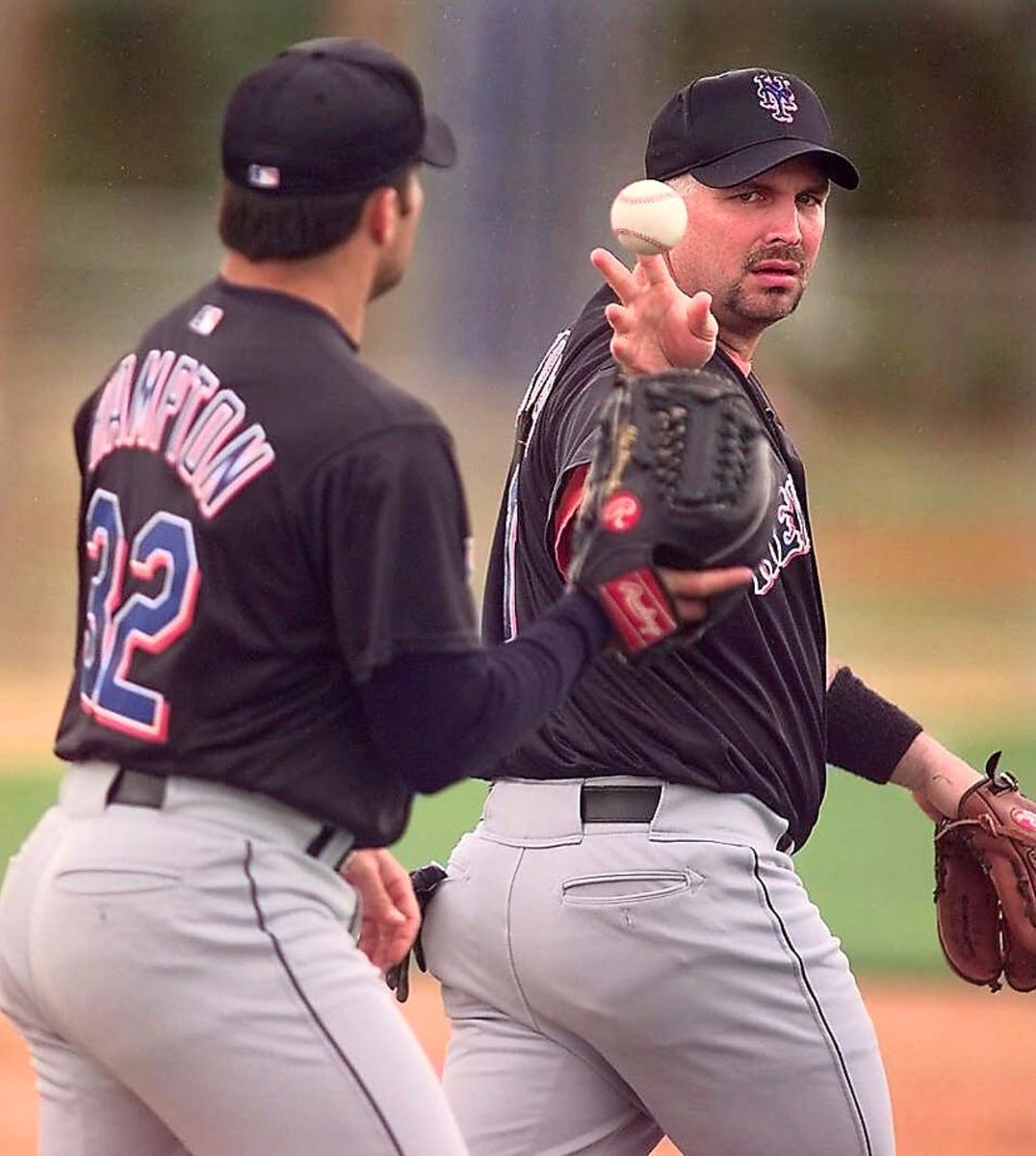 Garth-Brooks.jpg